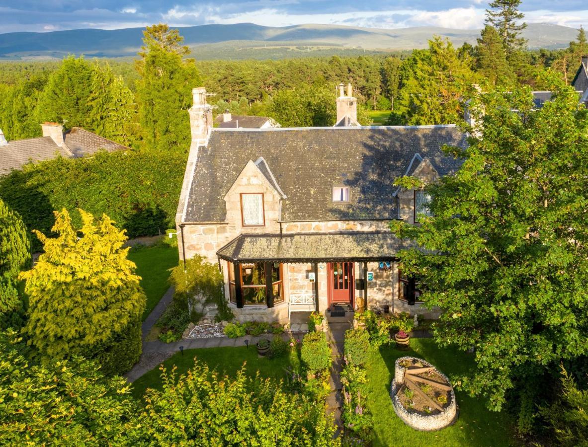 Garden Park Guest House Grantown-on-Spey Exterior foto